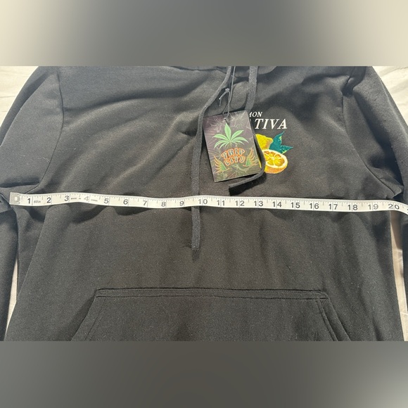Trip City Black Hoodie with Lemon Sativa Design.  Size medium.  NWT - Picture 3 of 5